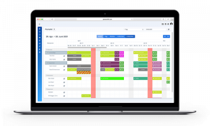 Notebook mit Übersicht mit Personalplanung in digitaler Plantafel von planbar